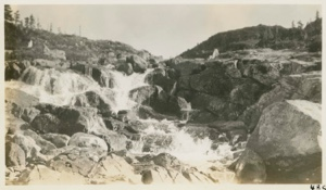 Image: Falls near Okak
